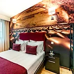Pensión Lounge 3*