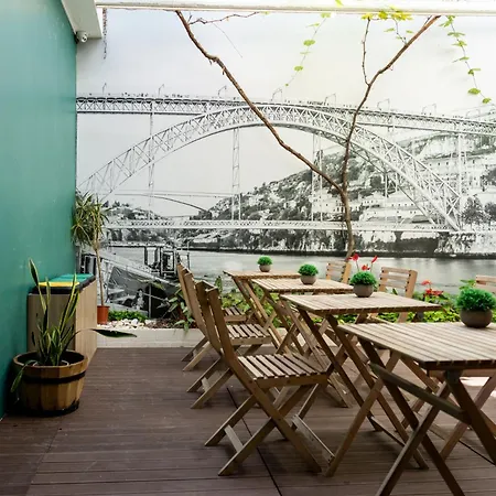 Lounge 3* Porto