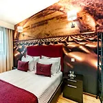 Lounge 3* Oporto